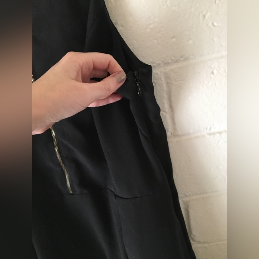 Express Black Sleeveless Dress - Picture 5 of 12